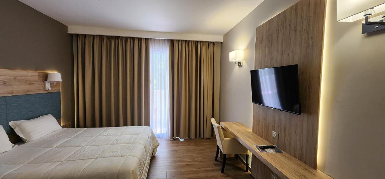 Regina Blu Hotel Vlora Kültér fotó