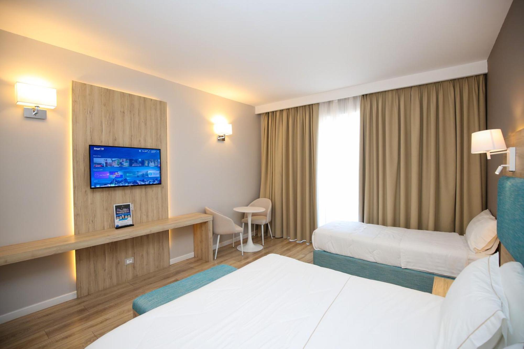 Regina Blu Hotel Vlora Kültér fotó